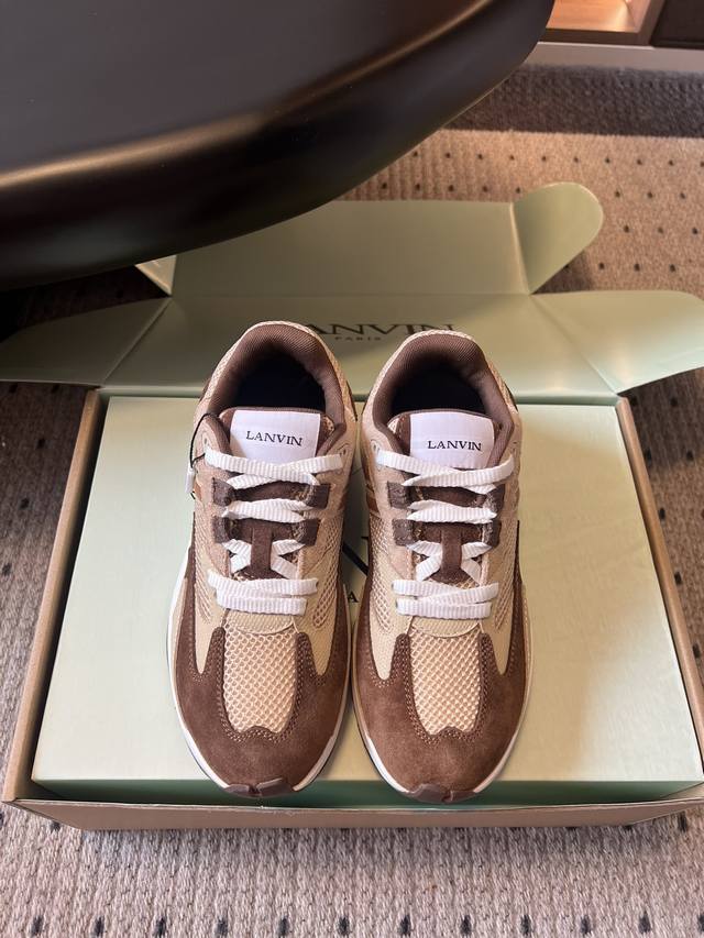 Lanvi* 浪凡 最新Jla系列 情侣款 网面 厚底 休闲 运动鞋 跑鞋 原版购入开发 做货 这款男女同款运动鞋轻便舒适，网片设计让鞋面更轻盈.不怕脚闷，鞋子
