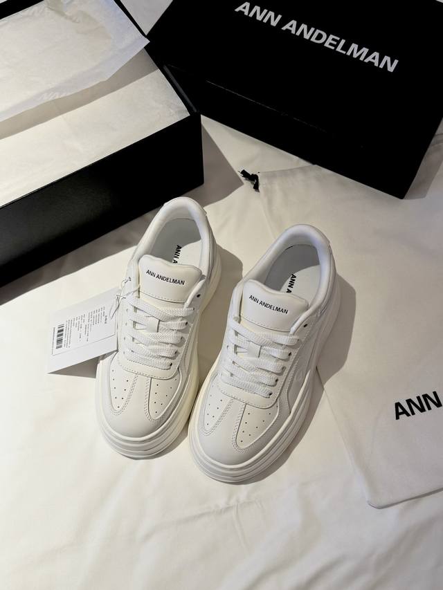 Ann Andelma* 25Ss 新款休闲 厚底运动鞋 一款颜值爆表又充满活力的鞋子 这几个颜色特别好看 让人动心的感觉 巨多客户反馈舒适度极高的一款德训鞋
