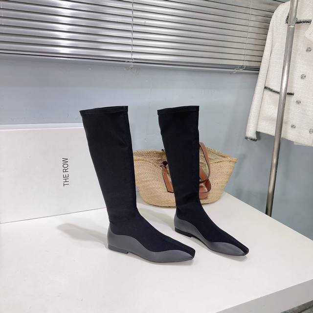 高品质出厂矮 ！中 ！小众潮牌 The Row 25Ss秋冬最新爆款方头平底黑武士弹力靴！平底忍者袜靴！短靴中的芭蕾舞鞋！款式简约精致范，一如既往的简单，上脚超
