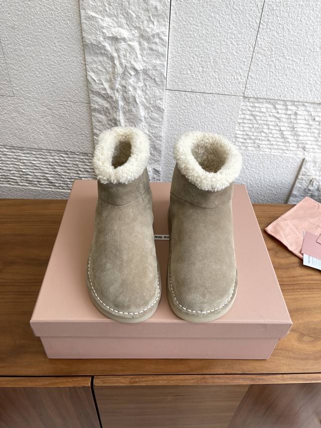 顶级版本: Miumiu 缪缪 25Ss 秋冬新款 Deck Shoes 羊毛雪地靴
