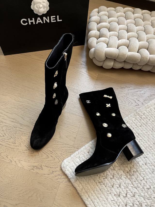 Chanel 25K新款粗跟长靴！ 顶级版本！抢先发售 面料羊皮 内里羊皮 原版真皮大底 码数：34-41 34 40 41定制不退不换