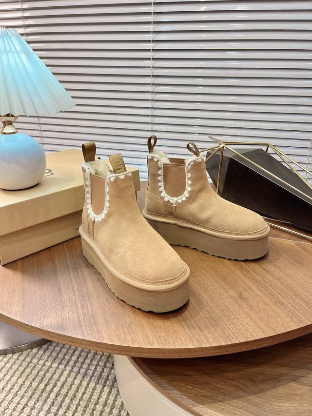 Ugg切尔西雪地靴 毛毛鞋 Ugg 秋冬新款女士休闲舒适厚底切尔西松紧带毛毛鞋时尚靴明星同款 尺码：35-40