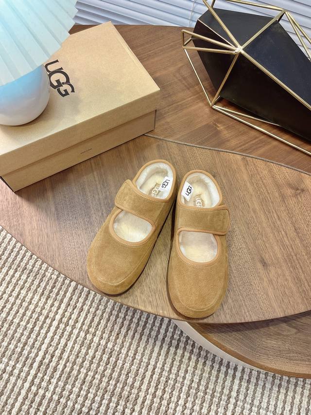 Ugg玛丽珍雪地靴 毛毛鞋懒人小平底4色. 长期主义松弛感拿捏 牛反绒搭配澳洲美利奴羊毛 质感超棒 穿脱很随意 Size：35-40 四色