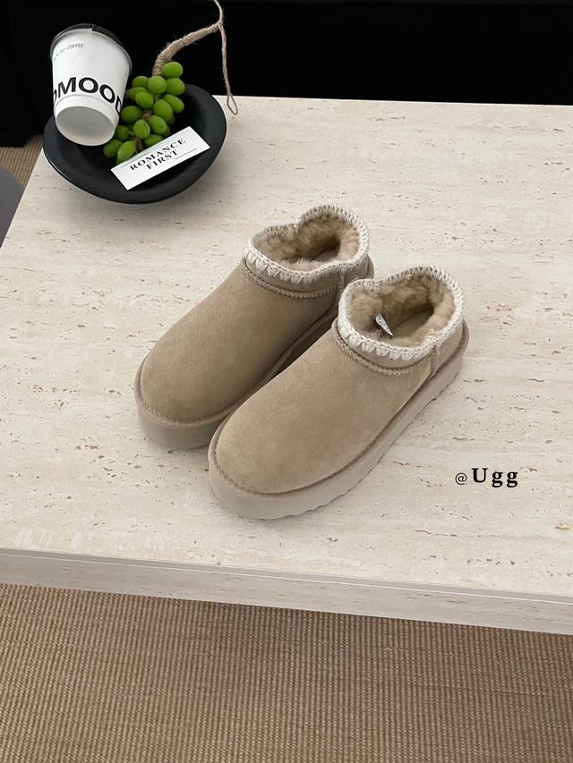 Ugci 厚底毛线學懒人鞋 采用隆丰 A级羊皮毛一体一 是鞋柜里可以暴走的雪地靴 鞋圈毛线编织点缀 Size:35-40