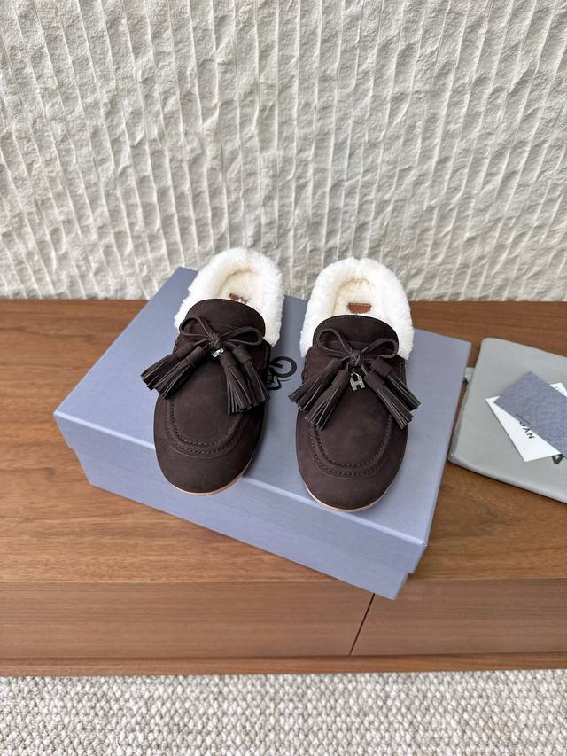 G172 Hogan 霍根 25Ss秋冬新款Olympia系列 平底 穆勒鞋 毛拖 半拖 Hogan Olympia系列平底鞋玩转元素碰撞设计，斯文秀气的鞋面结