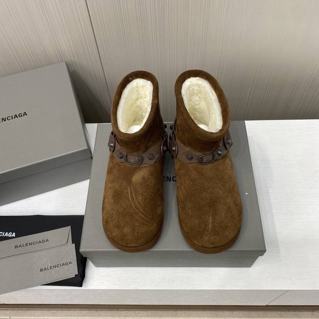 出厂价P 重要的事情说三遍，进口澳洲真羊毛，真羊毛，真羊毛 Balenciaga*巴黎世家F022 2025Ss秋冬新款羊毛短靴雪地靴 冬日凛凛不可缺之一，闭眼