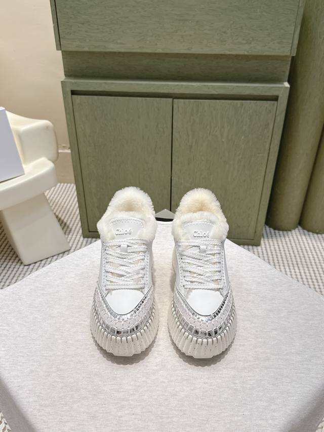 代购级 ｜D0095 克洛伊新款厚底饼干鞋！最新配色入手一款本季颜值爆表的酷潮靴， 专柜以7800购入！全网独家开模定制，历经1个月调整还原正品级，专柜验货级别