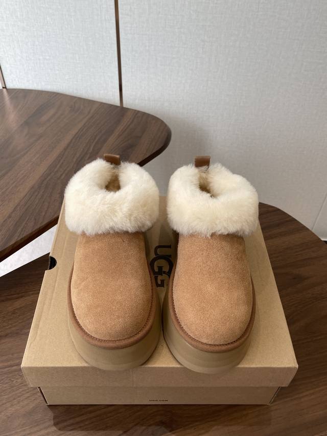 Ugg 秋季女士舒适厚底一脚蹬休闲乐福鞋懒人毛毛鞋明星同款1 Tazzelle 塔茨勒便鞋 Tazzelle 塔茨勒便鞋 帮面材质反绒牛皮 内里：羊皮毛一体 鞋