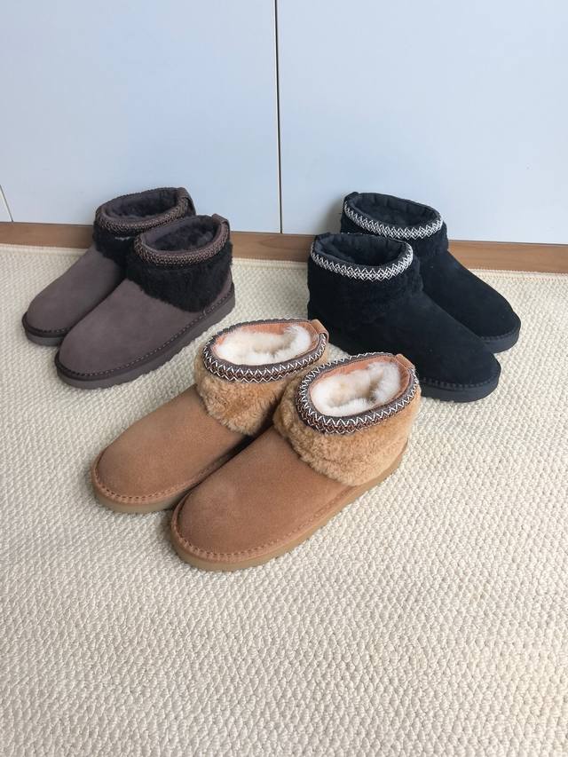 海外版桃心搭配民族风风格更显时尚又保暖。1158263编号 牛二层面+羊毛内里。 黑色，栗色，巧色 35-41 厂价P：