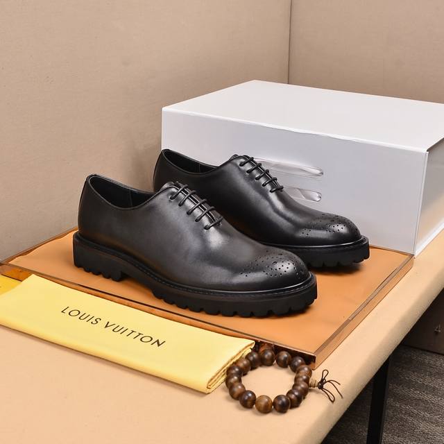 水染牛里 Louis Vuitton* 高端 路易威登 23年专柜最新款 正装商务皮鞋原版最高品质！进口意大利小牛皮面料牛皮内里 原版大底 正装码数:3844