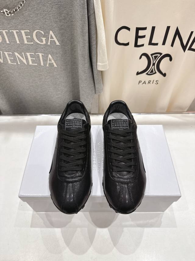 高版本出厂 Mm6 Maison Martin Margiela 马吉拉2025Ss平底系带德训鞋休闲鞋 原版购入.所有的材质都与原版一致！ 可甜可咸 上脚超级