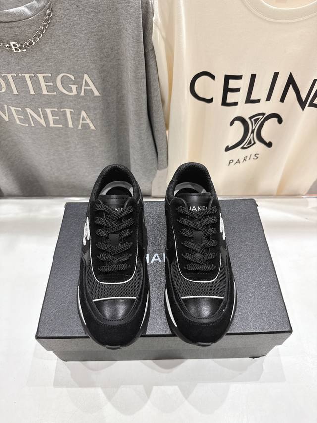 高版本出厂 Chane*香奈儿F015 小香 2025Ss新款系带熊猫鞋休闲鞋小白鞋运动鞋 饼干鞋 顶级版本～原版开发楦型 秀气有型 宽脚也不怕 不会显脚肥，上