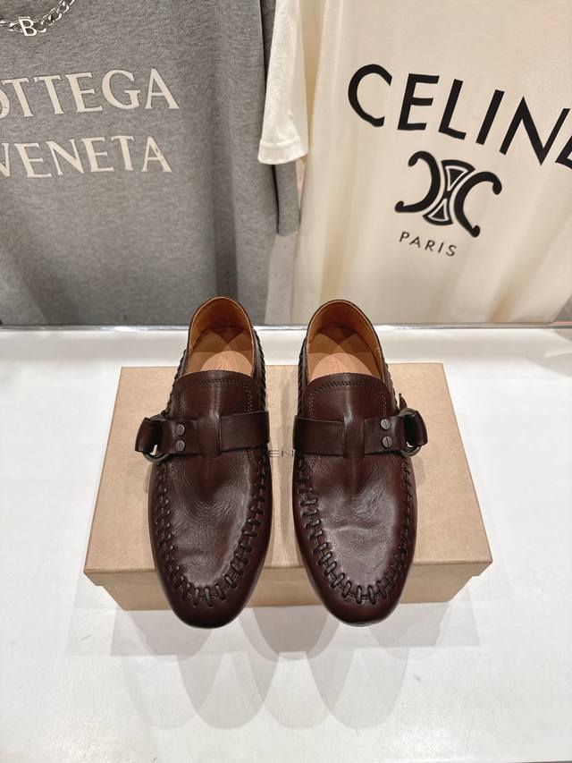 顶级出厂 Renian 小众潮牌～F028新款平底乐福鞋阿甘鞋饼干鞋休闲鞋 网红明星小红书狂追热推 发售蠢萌可爱的造型带了点复古味！ 造型特殊，很有辨识度， 显