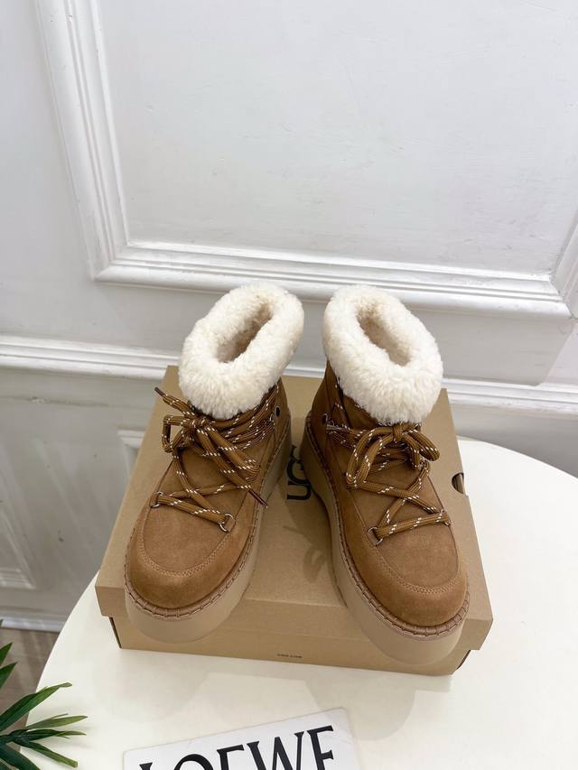 Ugg 25 2025秋冬新品绑带厚底羊毛雪地靴 温暖上新 Bs秋冬保暖神器抗寒首选羊毛雪地靴，采用优质的防水面料 精准的设计 超级美！绝对是一见钟情款！时尚百