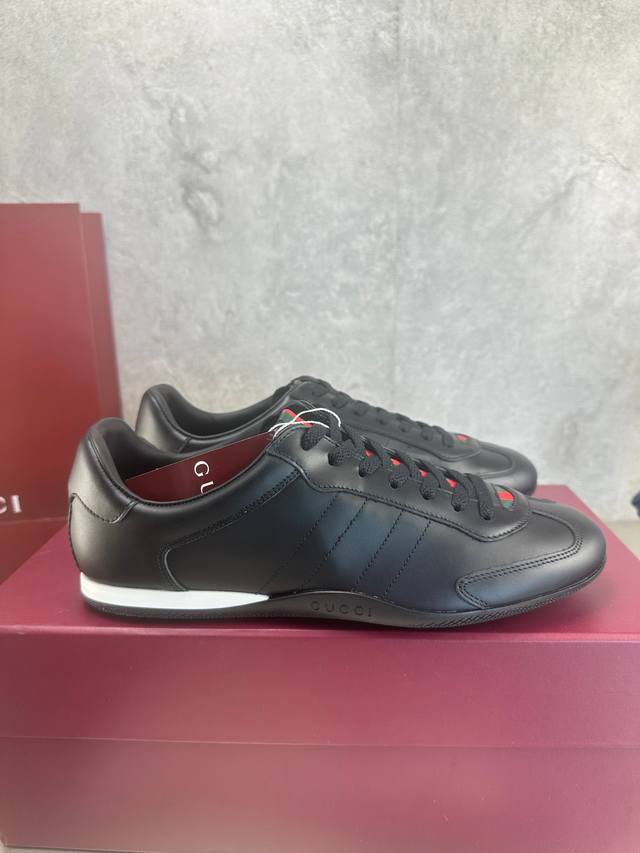 顶级版本：2025早秋新款 情侣款 Gucci古驰Shift系列 情侣款 复古 德训鞋 休闲 运动鞋 原版购入开发 做货 Gucci Shift系列全新上市，轻