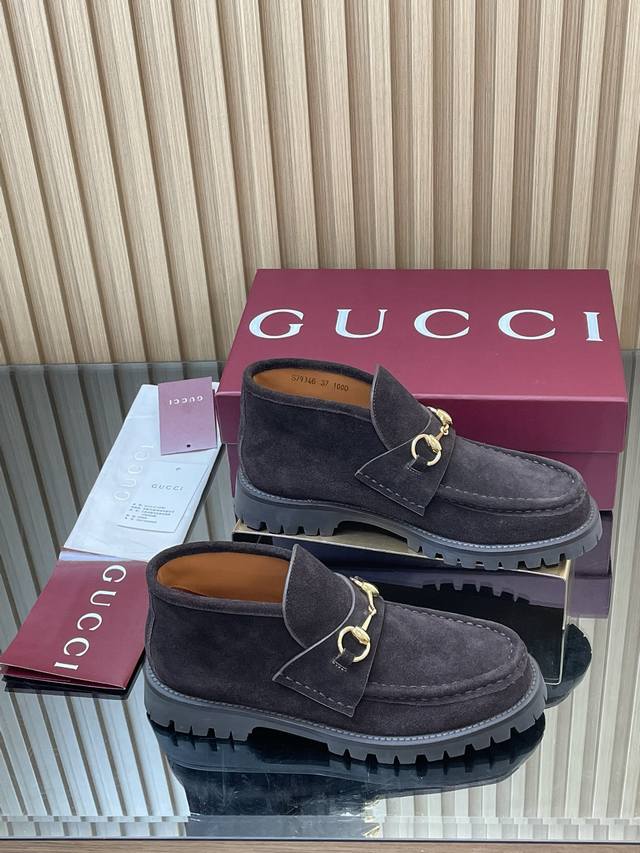 薄底女款 2025全新升级最新Gucci马衔扣厚底踝靴秋冬冲刺主推款高邦乐福鞋跑量特惠福利价 不议价！ 各地专柜纷纷卖断货的一款 厚底单鞋最近都很火爆！就是因为