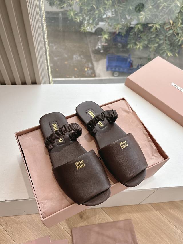 代购级别G0286现货供应顶级版本Miu Miu 松紧芭蕾鞋编织缪缪女士装饰缎面芭蕾舞平底鞋独家高版 Miu Mi*2025春款平底Zp开发 原版秒杀市面版本