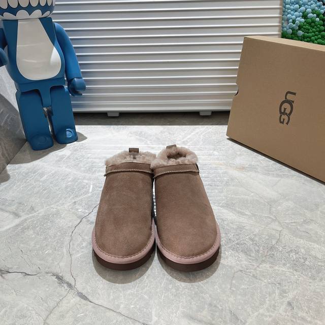 出厂 Ugg 单鞋韩里韩气超火新款小土豆雪地靴跟鞋来啦！加厚的大底让你踩在雪地上更加舒服！ 其独特的浅口设计，轻松搭配各种服饰，无论是休闲 的牛仔裤还是可爱的裙