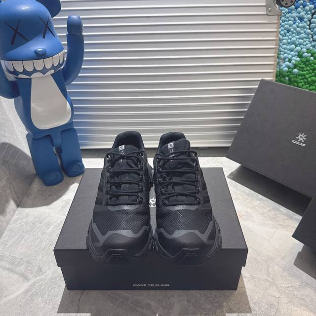 出厂 Kailas Fuga Du Boa 凯乐石 远征5 乌木灰 越野机能跑鞋 鞋面主体部分采用网状薄翼材质中底是大坡王最具特色的山形结构 Vibram Me