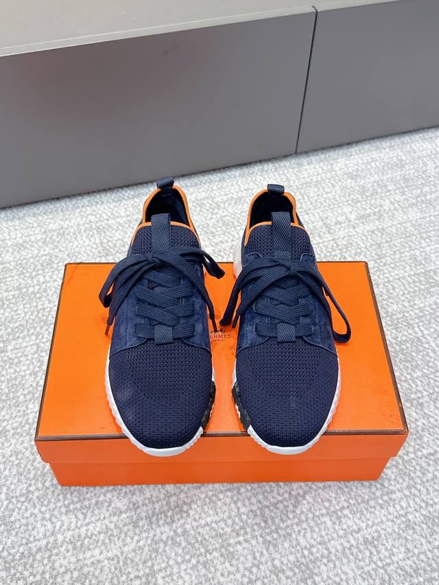 代购级 男+10 Hermes 爱马仕 25 Bouncing 情侣 运动 休闲鞋 爱马仕最舒服的鞋，没有之1，上脚特轻又巨好看，逛街暴走都不会累牛皮+针织 手