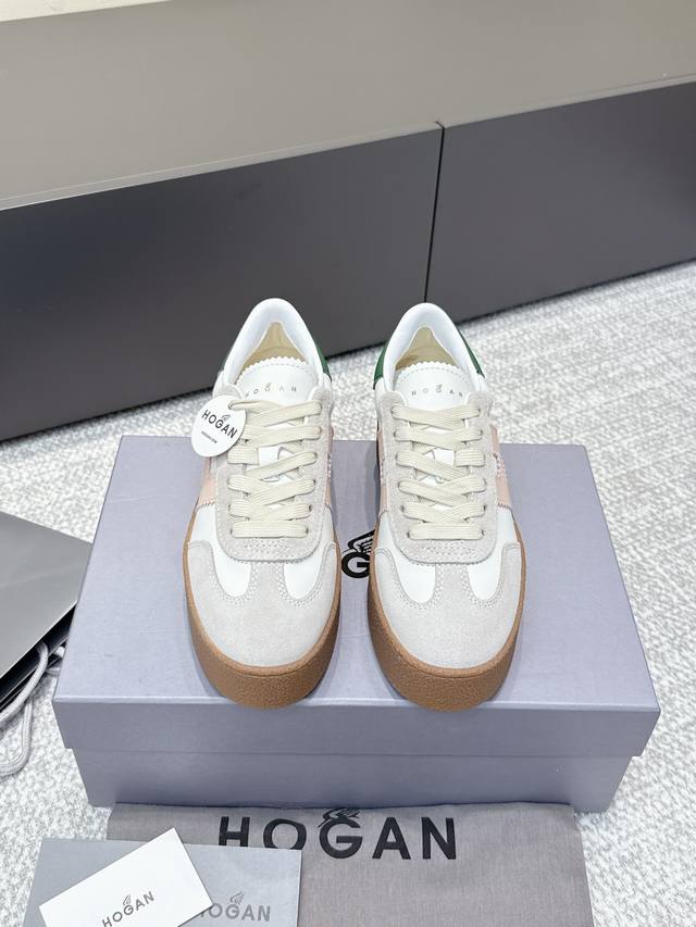 代购级 最新款 Hogan 厚底饼干鞋， New最新款来喽！，饼干鞋系列终于出金属配色啦 鞋面麂皮拼接了小牛皮的，兼顾了透气性与耐磨性超级适合夏天穿着 鞋头也做