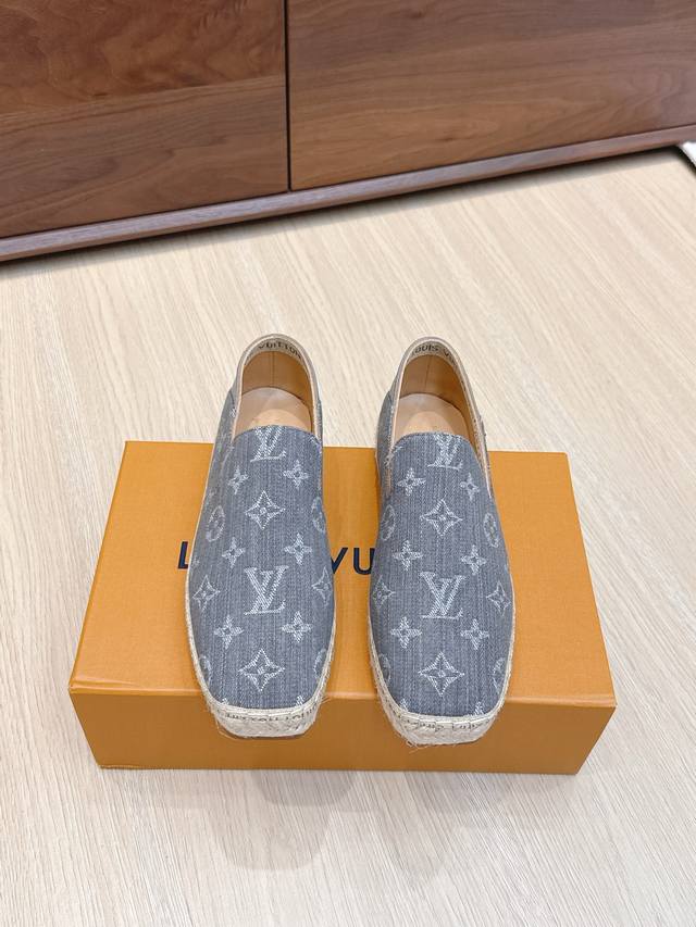 代购级 Lv 路易威登 X Tm 6Am 村上隆联名款樱桃凉鞋2025新款渔夫单鞋顶级版本原版一致 专柜主打最新款 Lv X Tm 6Am 村上隆联名款硬货上