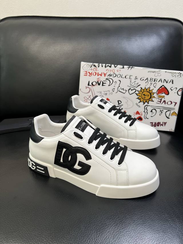 Dolce & Gabbana 高品质 顶级工艺品 杜嘉班纳 爆款专柜新品同步，鞋面意大利进口牛皮料，高品质复杂工艺，进口水染牛里垫，鞋底：原厂特供原版底，独家