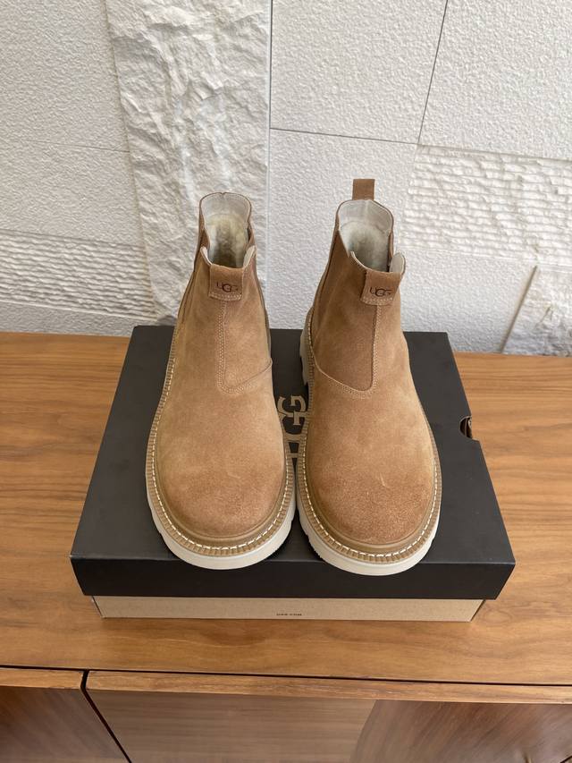 顶级版本: Ugg 2025 秋季新款 男女同款 Hybrid混合款 Chelsea Lug Leather 拉格 切尔西靴 Ugg这款Hybrid混合款Che