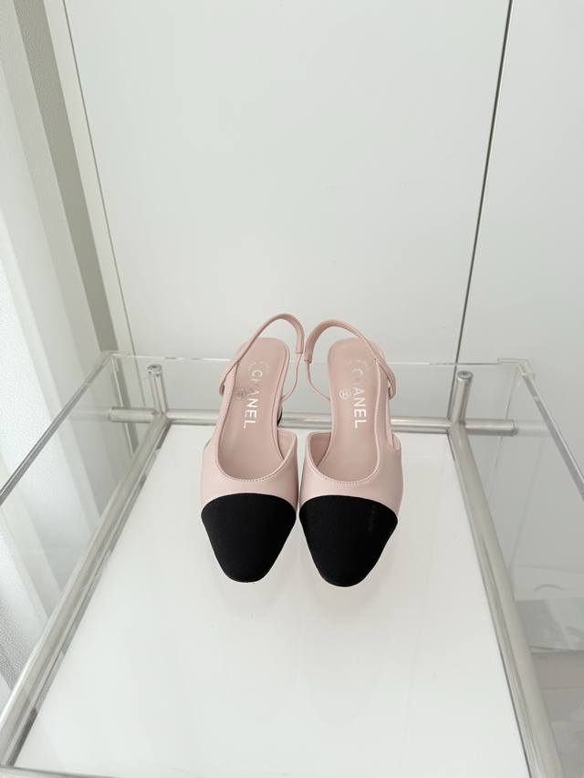 小香新色经典款系列 ～～～独家推荐，市场最高版～～～原版1：1定制， 面料：羊皮 内里：羊皮 大底：意大利皮底 跟高：6.5Cm 码数：35-39 34 40