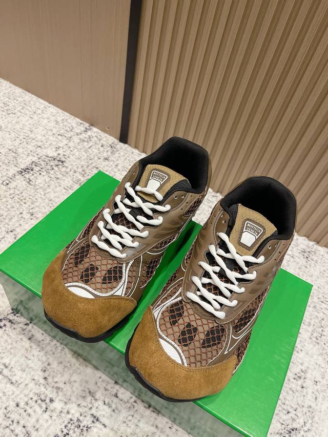 顶级版本:女 男 Bottega Veneta 葆蝶家 2025Ss新款 Bv Orbit系列情侣款复古网面休闲运动鞋跑步老爹鞋 顶级版本原版购入开发做货 Bv 顶级版本:女 男 Bottega Veneta 葆蝶家 2025Ss新款 Bv Orbit系列情侣款复古网面休闲运动鞋跑步老爹鞋 顶级版本原版购入开发做货 Bv