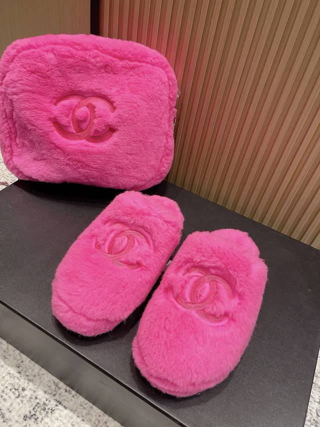 顶级版本：鞋 全套620 高版Chane*25S小香奈儿秋冬妥妥的自留款！！比经典款Slingback舒服太多啦！每个颜色上脚都很显白 首选金粉 粉嫩粉嫩的显白