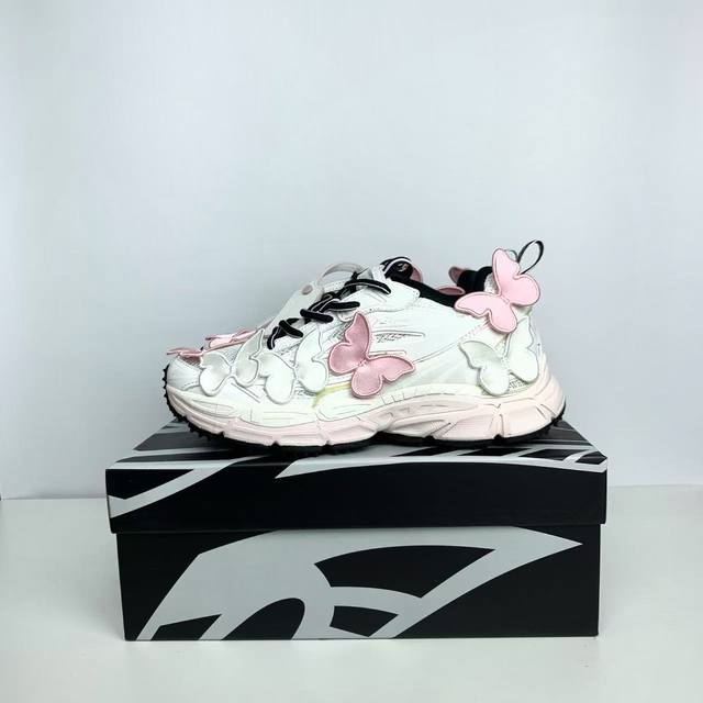 莞产顶级版本Off-White C O Virgil Abloh 年Ow最新款跑鞋 百分百原盒正确版 原楦原纸板数据开发 4层分离大底 鞋面采用3D立体打印和多