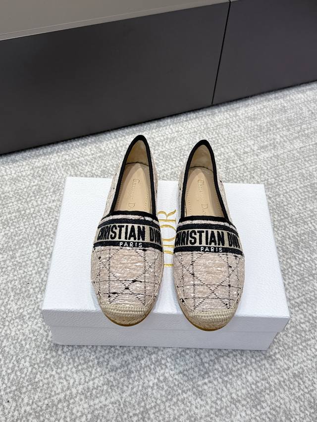 代购级 官网同步盒包装 早春款 25Ss Dior Granville 穆勒渔夫鞋，3D万针刺绣工艺，最强的渠道，专贵无差！ Dior Granville 渔夫