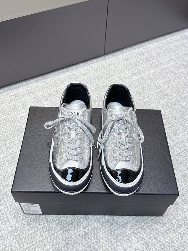 代购级 Chanel 香奈儿最新款2025Ss秋季休闲运动鞋 超多明星网红种草 原版模具定制 无敌漂亮又好穿 绝对仙女款 超级舒服，配色高级耐看 百搭 率性的休