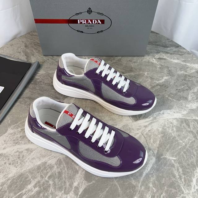 P家经典款 面：头层牛漆皮+品牌网布 里：进口Bk网布 垫：牛皮冲孔透气垫脚 底：原版开模花纹防滑橡胶底 原版包装 Size:35-45