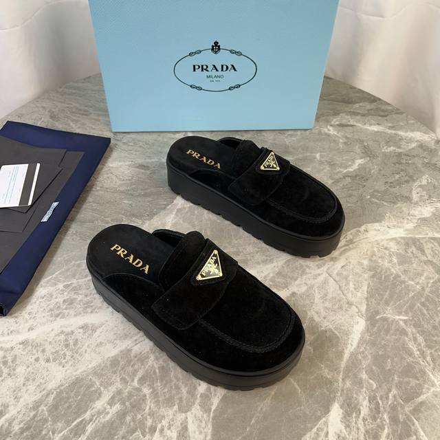 P家最新款 面：进口牛皮、高丝光牛反绒 里：超软羊皮里 底：超软发泡大底 原版包装 Size:35-41