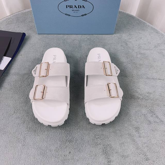 普拉达最新款 面：进口牛皮、牛反绒 里：进口水染环保羊皮 底：2厘米橡胶凹凸花纹鞋底 Size：35-41