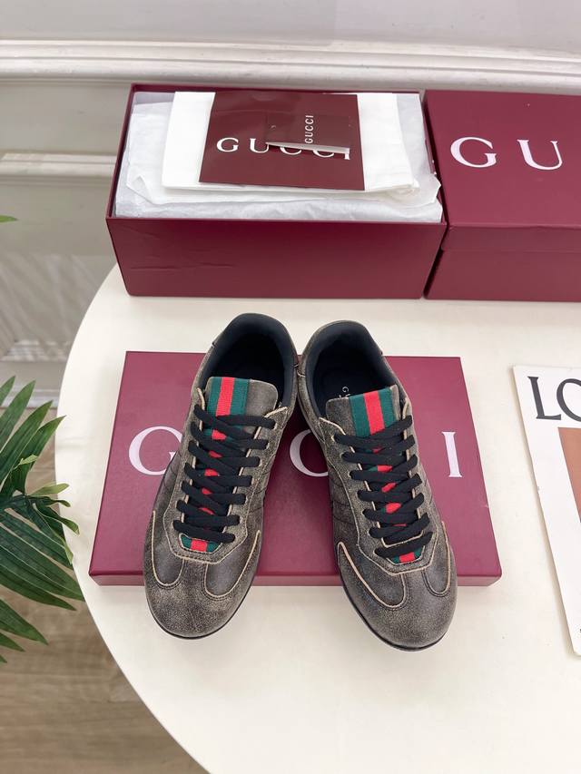 Gucci 古驰 25 2025秋冬新品 走秀款 Gucci Shift系列织带休闲运动鞋 主打系列终于面世，狠货值得期待！原有的经典 创造新设计 Bs代购级别