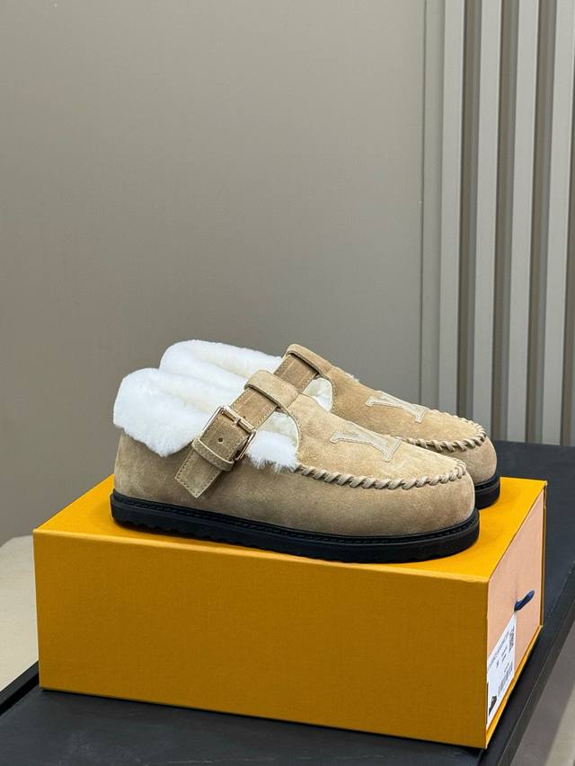 代购级别Lv 顶级版本Louis Vuitto路易斯威登Lv驴牌L家Archlight经典毛茸茸系列滑雪系列玛丽珍毛毛单鞋棉鞋 很有质感也很轻便闭眼入也都蛮好看