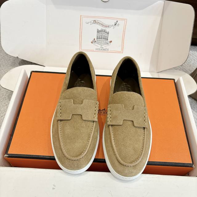 女款 男款70Hermes 运动鞋系列 时尚又百搭 上脚超级舒服 每个细节都做到极致 独家定制私模纯钢带保护膜Kelly五金扣件 原版定制麂皮 小牛皮 内里混种