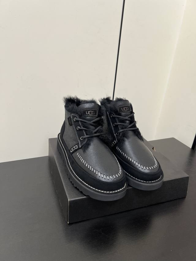 Ugg2025冬季男士纽姆手作环保款 男士雪地靴｜男款 男士系带短靴 以羊皮毛一体的奢宠质感 +Eva防滑大底 这个冬天，让它承包你所有不冻脚的舒适出行，必须把