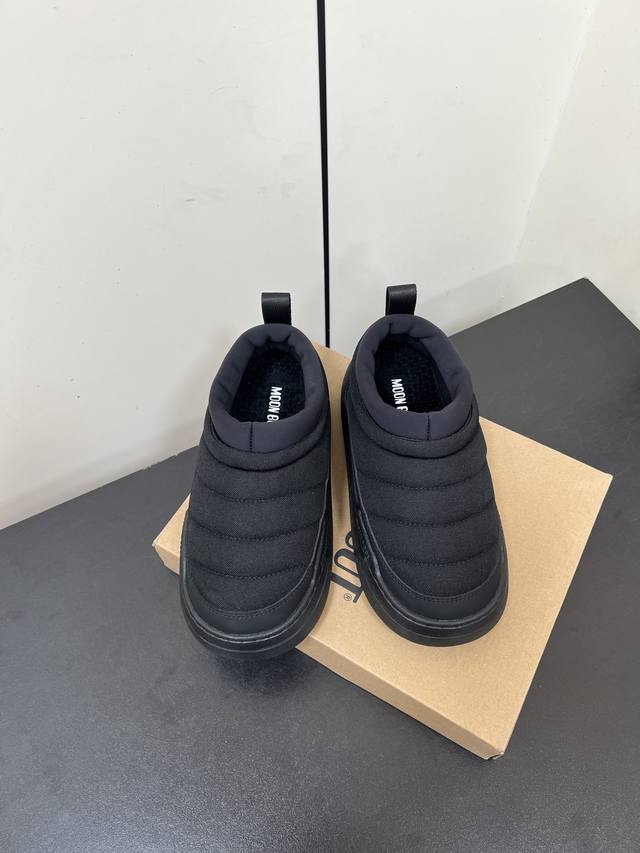 Moon Boot Luna系列 25秋冬季新款 雪地靴 一双不分左右脚的鞋！超有特点！软软糯糯像面包 长期主义购物一Moonboot雪地靴因为冬天想去追极光，