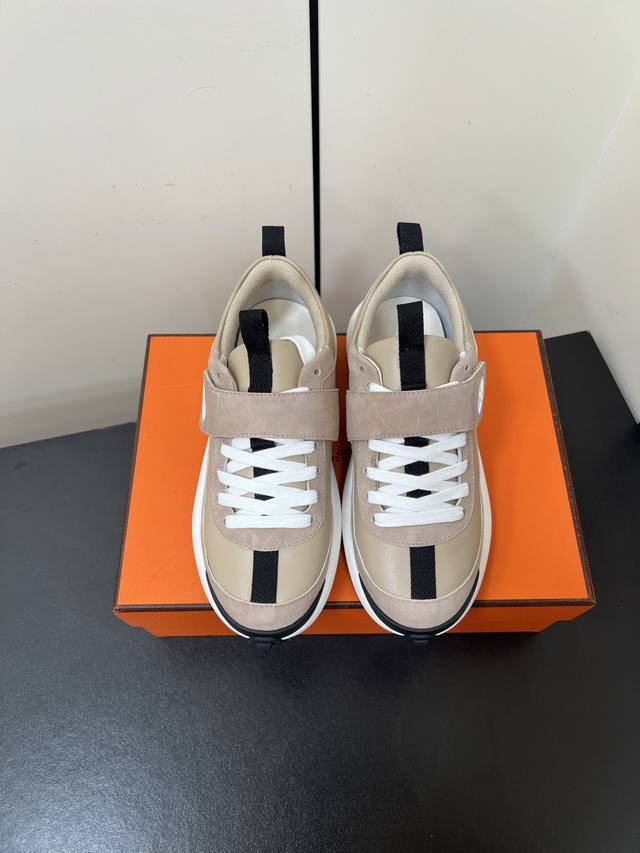 Hermes 爱玛仕Khea魔术贴系带德比运动鞋 Hermes Khea系带运动鞋独特黑白搭配+带条绑带设计～若隐若现小性感～个性十足 超透气 超柔软 光脚穿或