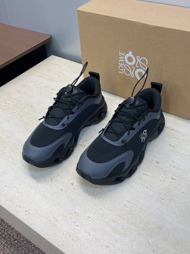 工厂P价P 罗意威 Loewe X On 昂跑 Cloudsolo 都市节拍联名合作2025秋冬情侣新系带果冻色厚底德训鞋 明星同款字母Logo拼色阿甘休闲运动