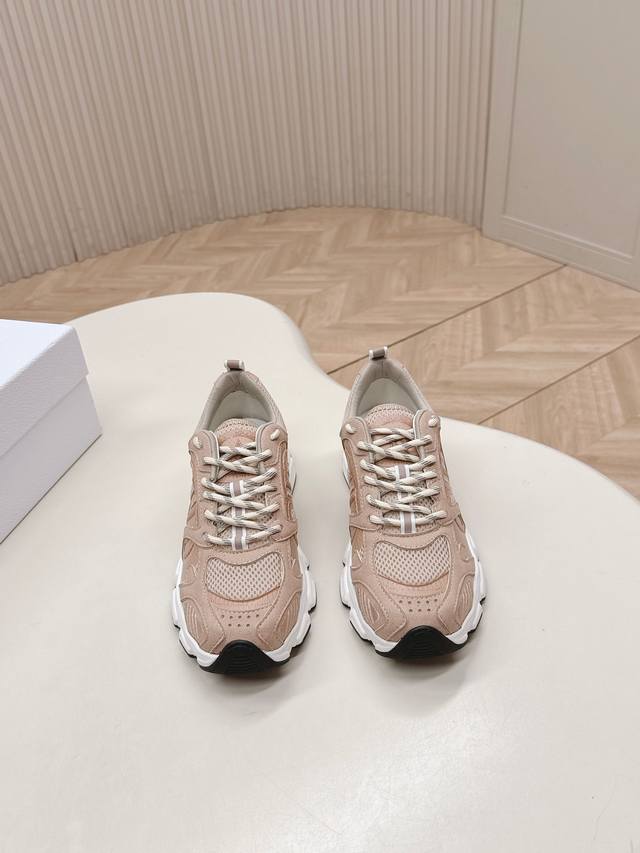 最新色系！出 羊毛里 迪奥 Dior Chrono 新款休闲运动鞋跑鞋老爹鞋 真的酷毙了，未来感十足原版完美复刻！全对版材质 模具！！35-40