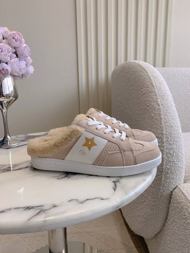 薄底 厚底 Dio* 新款羊毛保暖厚底半拖鞋 超级厚实保暖 柔软舒适 经典百搭款 鞋面牛皮 内里垫脚进口澳洲一体羊皮毛 原版开模大底 尺码35-39 40 41