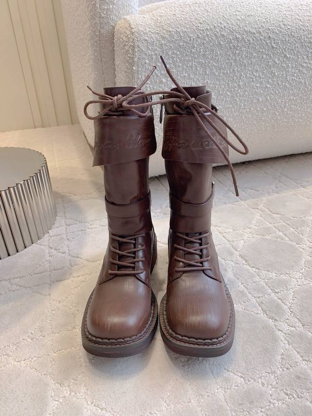 短靴 长靴 Ann Andelma* 新款厚底骑士长靴 上脚超显腿长 硬挺帅气 效果惊艳！简约百搭单品！ 鞋面原版小牛皮 内里垫脚羊皮 原版开模大底 尺码35-