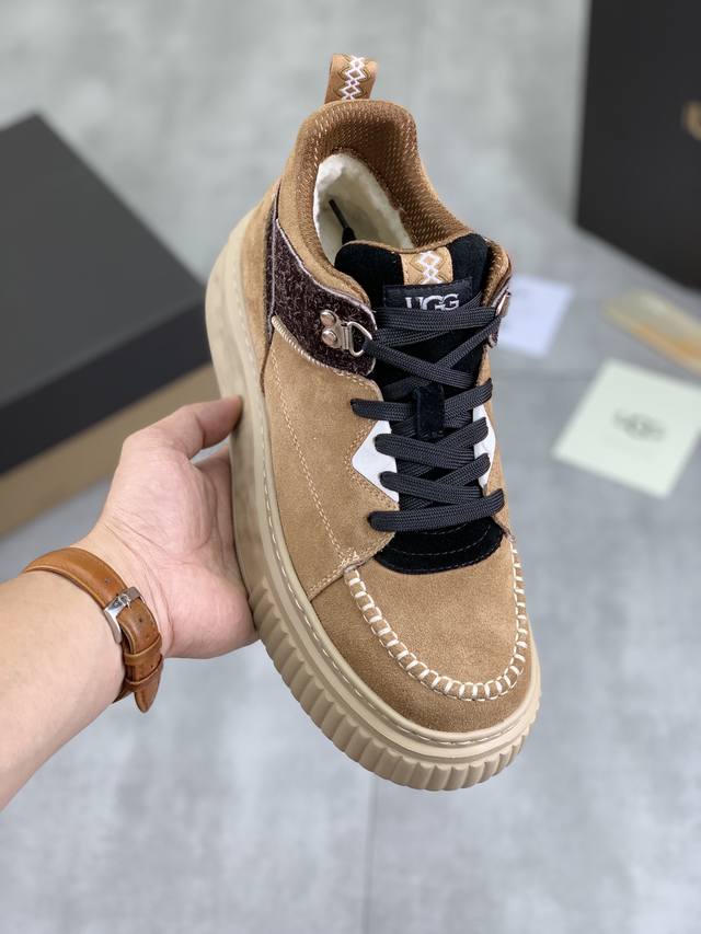 工厂p价p 实价 真羊毛 Ugg 爆款男鞋官方网同步正品品质 不是一般市场仿货可比拟的鞋面为进口意大利磨砂牛皮，内里：垫脚级真羊毛只有A级才能显效果 手感柔滑细