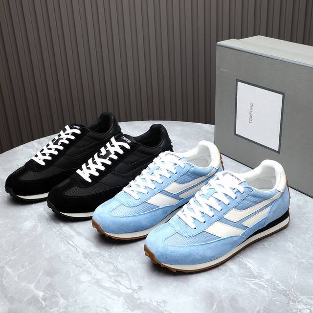 实价 潮奢 Tom Ford汤姆.福特圆头低帮的这款Mick运动鞋 经典而舒适，是您衣柜中的奢侈之选， 鞋子由织布+牛皮内裡 ，绒面皮料+牛皮和Mesh组合而成