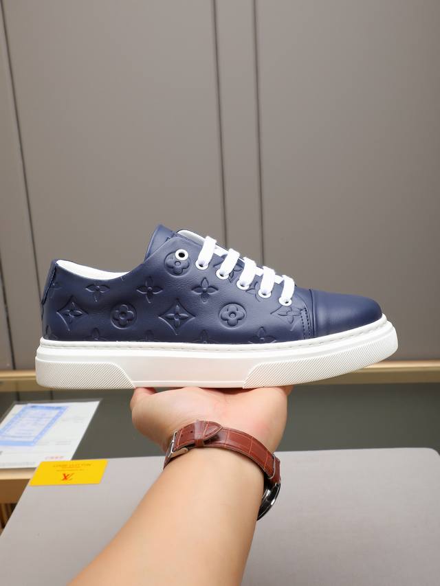主推款 上新Louis Vuitton 路登易威 Lv鞋面 Lv 进口头层牛皮压花内里进口羊皮内里 防滑耐磨大底。每一位男士的身份衬托，上脚大气稳重不管风吹雨打